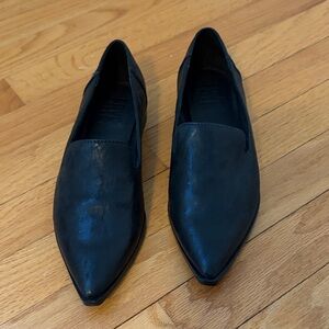Women’s Frye Black Leather Flats